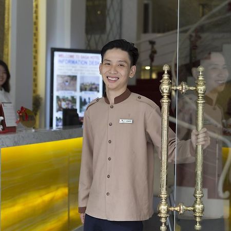 Saga Hotel Ho Chi Minh City Exterior photo