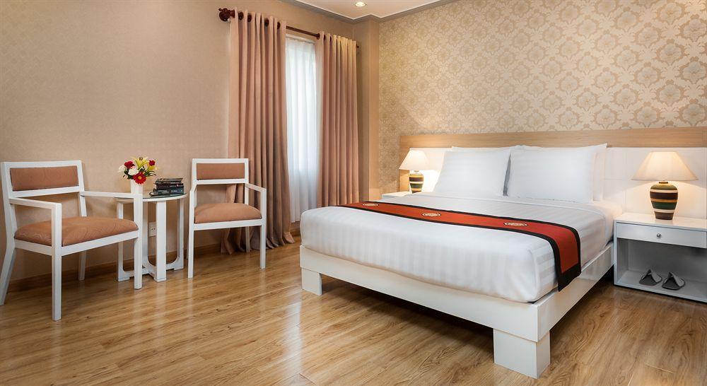 Saga Hotel Ho Chi Minh City Exterior photo